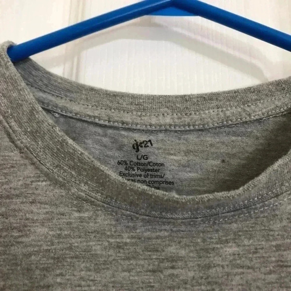 g21 Girls Grey Rhinestone Star T-Shirt  Size Large - Picture 7 of 14